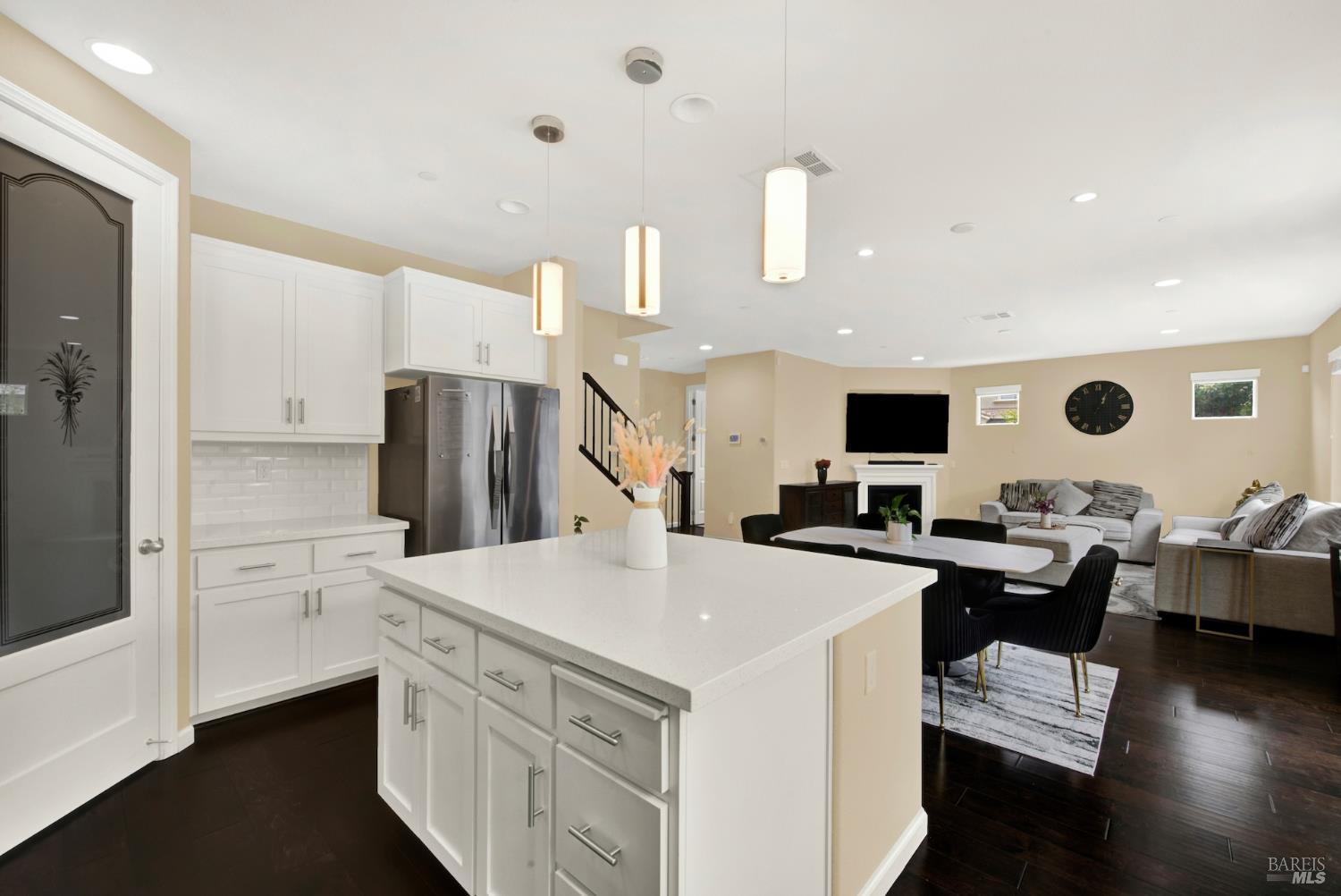 1000 Carlisle Court Vacaville CA 95688