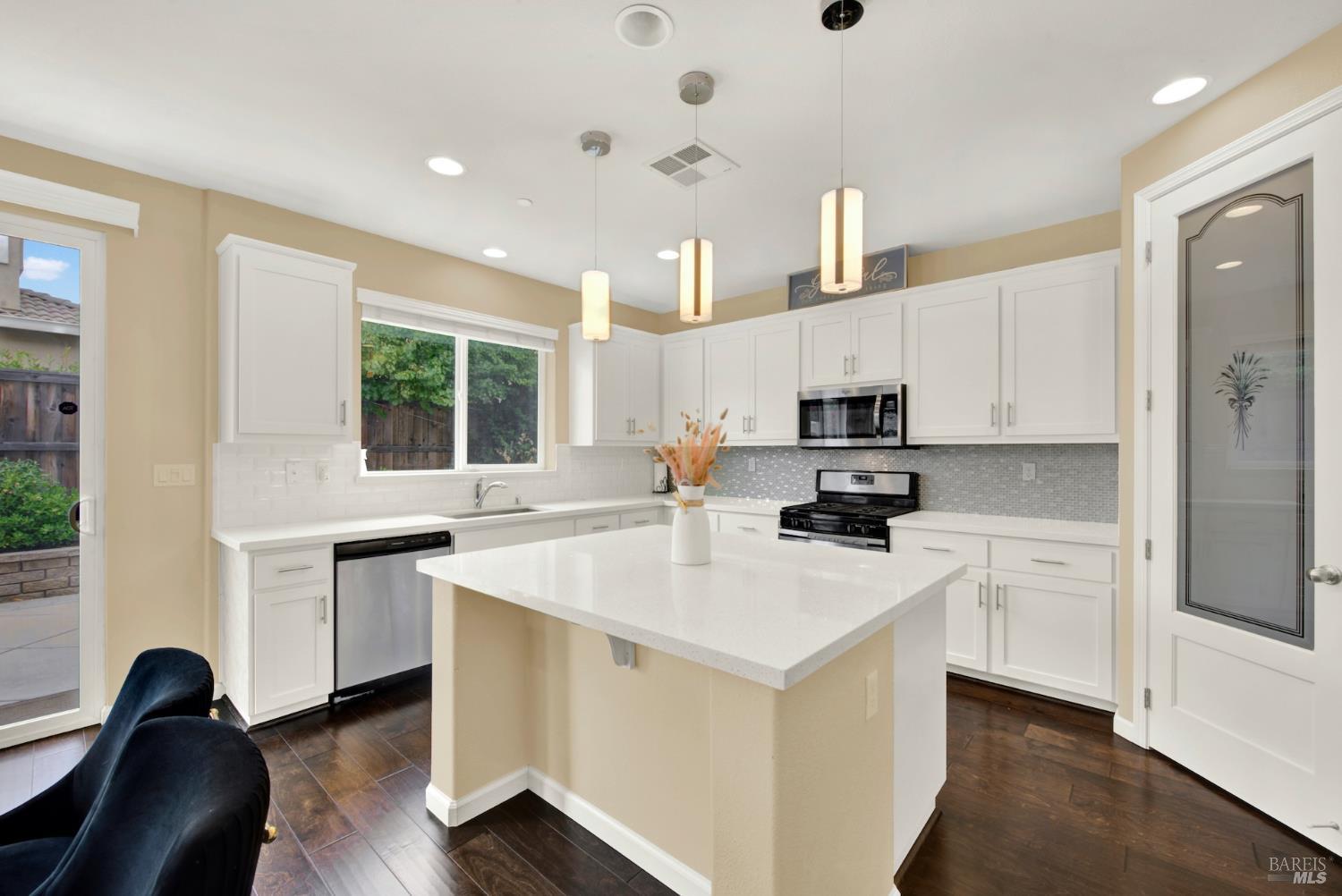1000 Carlisle Court Vacaville CA 95688