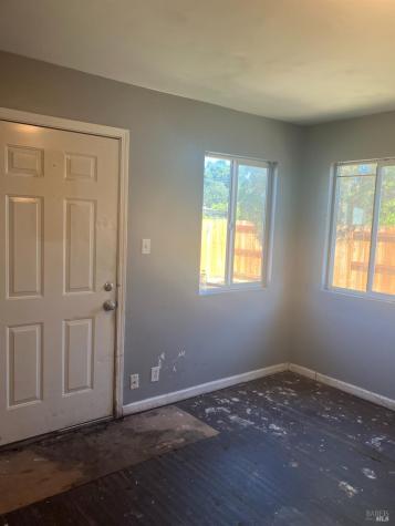 1605 Hearn Avenue Santa Rosa CA 95407
