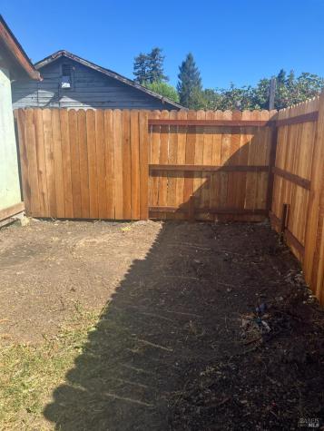 1605 Hearn Avenue Santa Rosa CA 95407