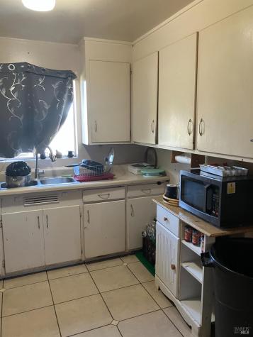 1605 Hearn Avenue Santa Rosa CA 95407