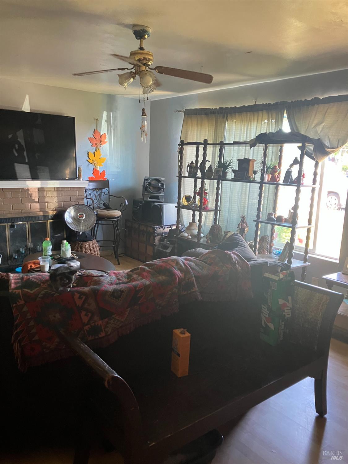 1605 Hearn Avenue Santa Rosa CA 95407
