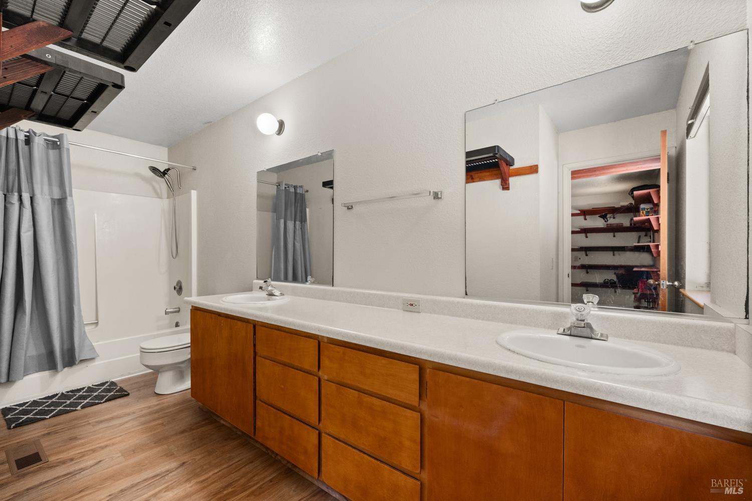 39100 Stargaze Drive Gualala CA 95445