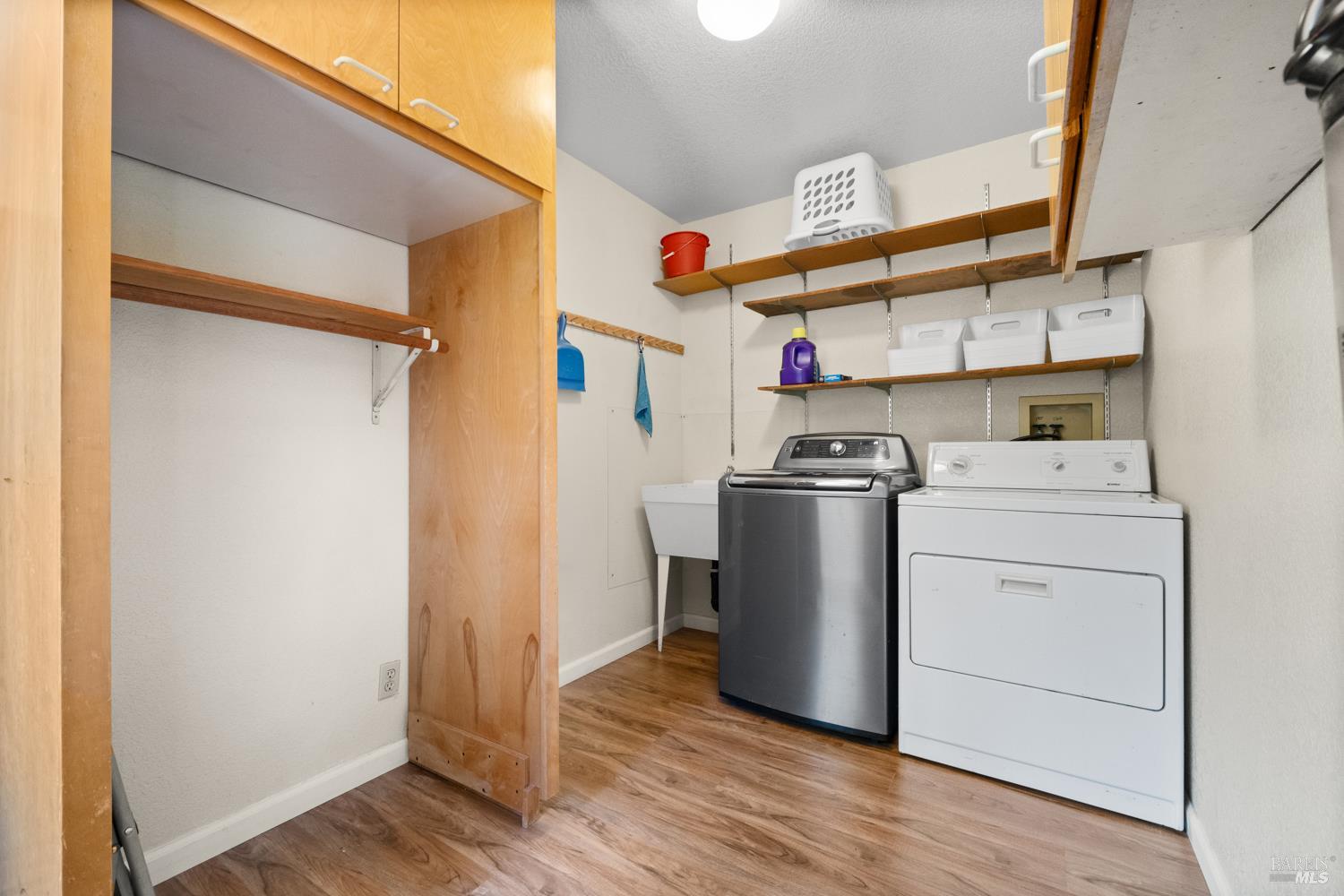 39100 Stargaze Drive Gualala CA 95445