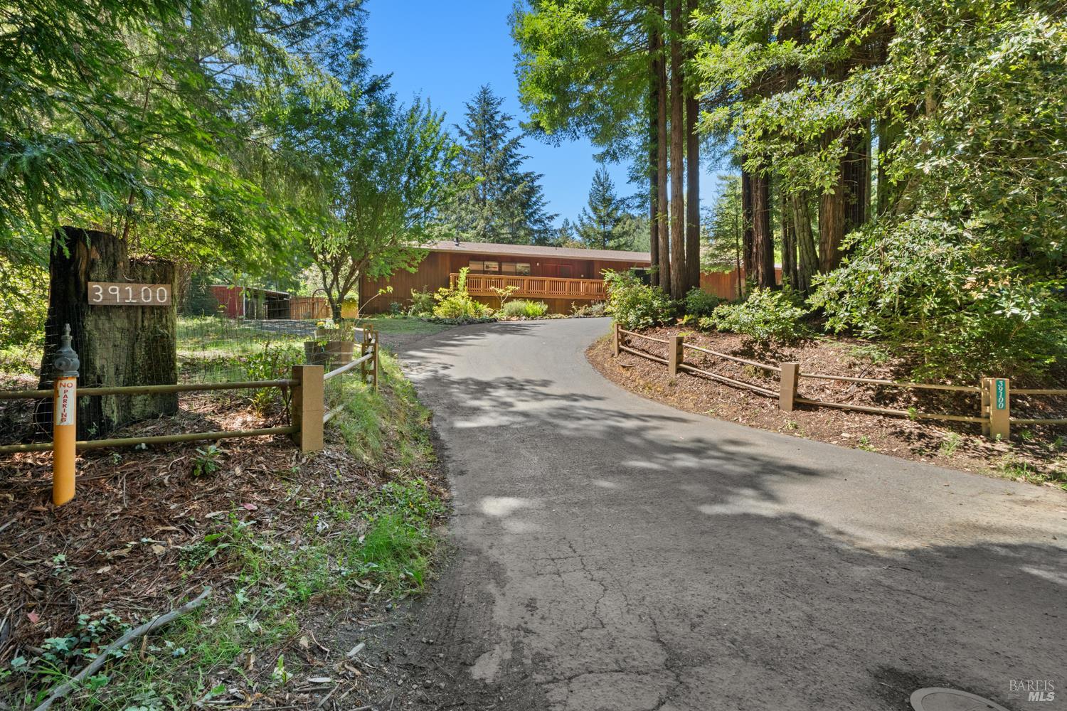 39100 Stargaze Drive Gualala CA 95445