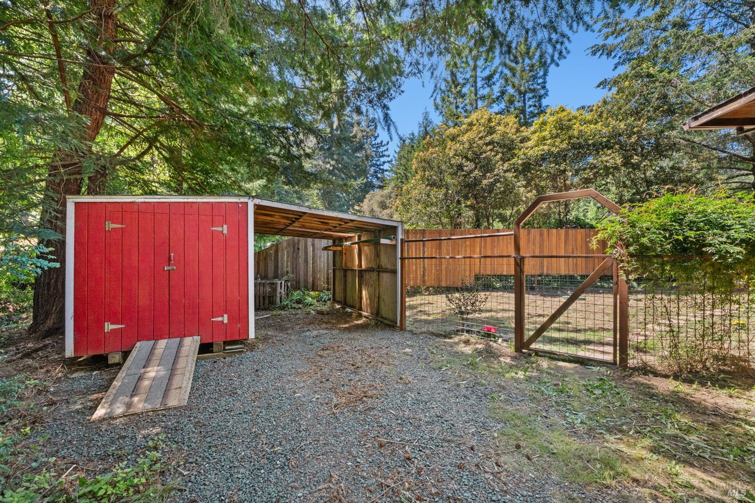 39100 Stargaze Drive Gualala CA 95445