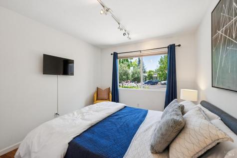19024 Junipero Serra Drive Sonoma CA 95476