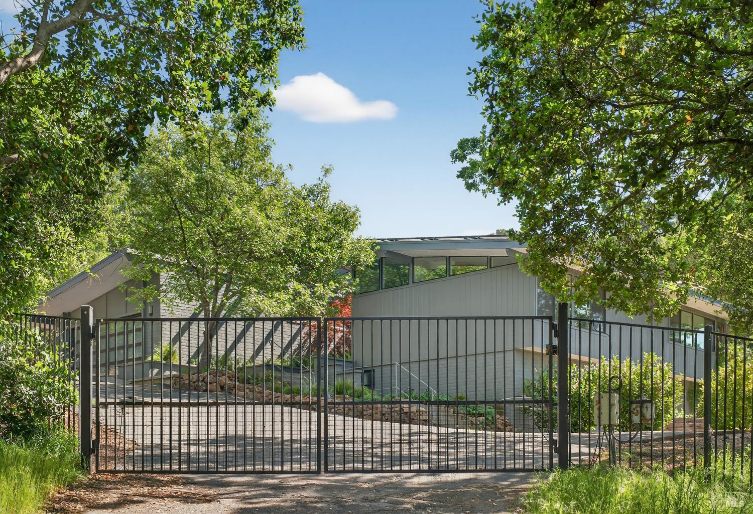 305 Ashlar Drive Napa CA 94558
