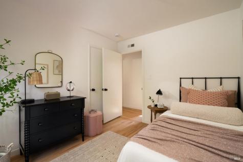 9 Sherwood Court Kentfield CA 94904