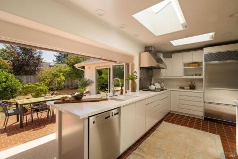 9 Sherwood Court Kentfield CA 94904