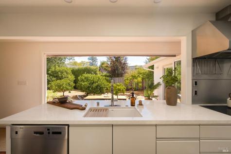 9 Sherwood Court Kentfield CA 94904