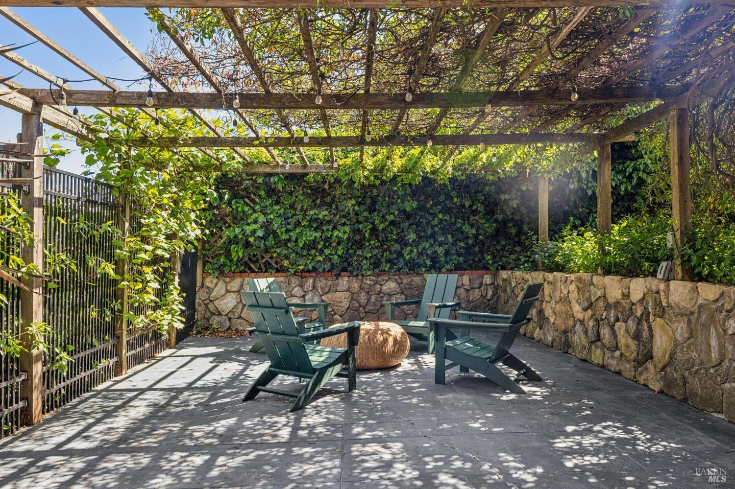 47 Main Drive San Rafael CA 94901