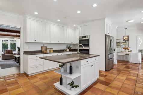 47 Main Drive San Rafael CA 94901