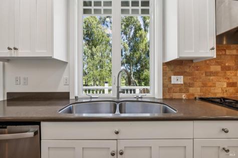 47 Main Drive San Rafael CA 94901