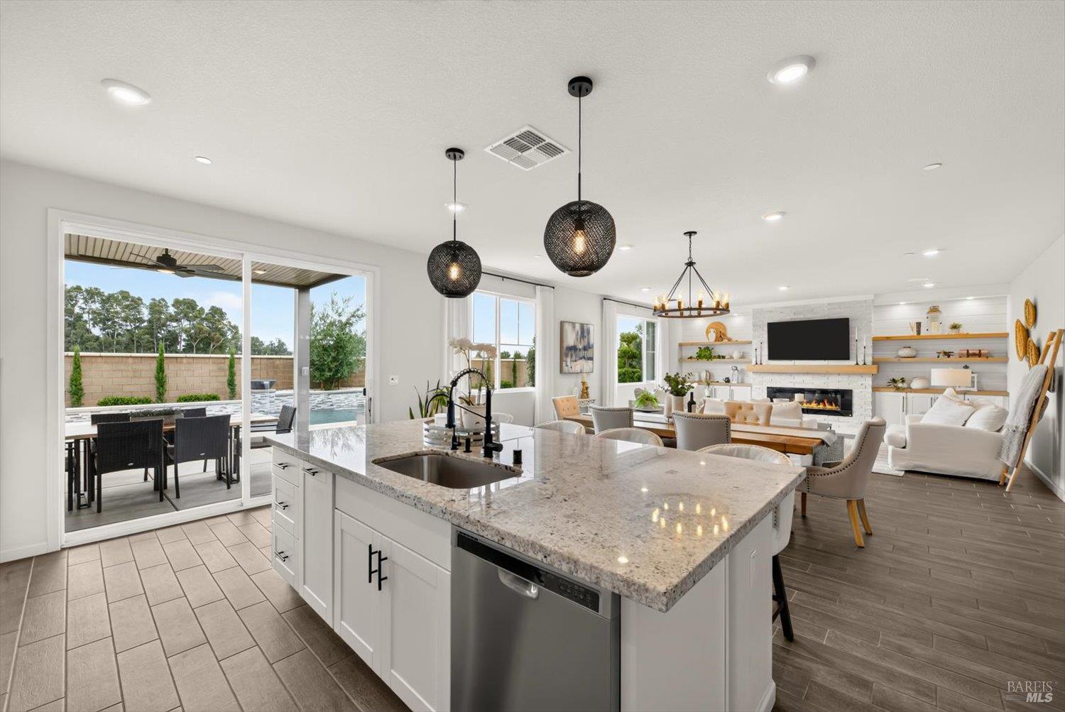 1205 Autumn Breeze Drive Dixon CA 95620