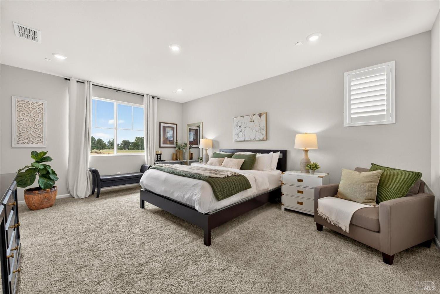 1205 Autumn Breeze Drive Dixon CA 95620