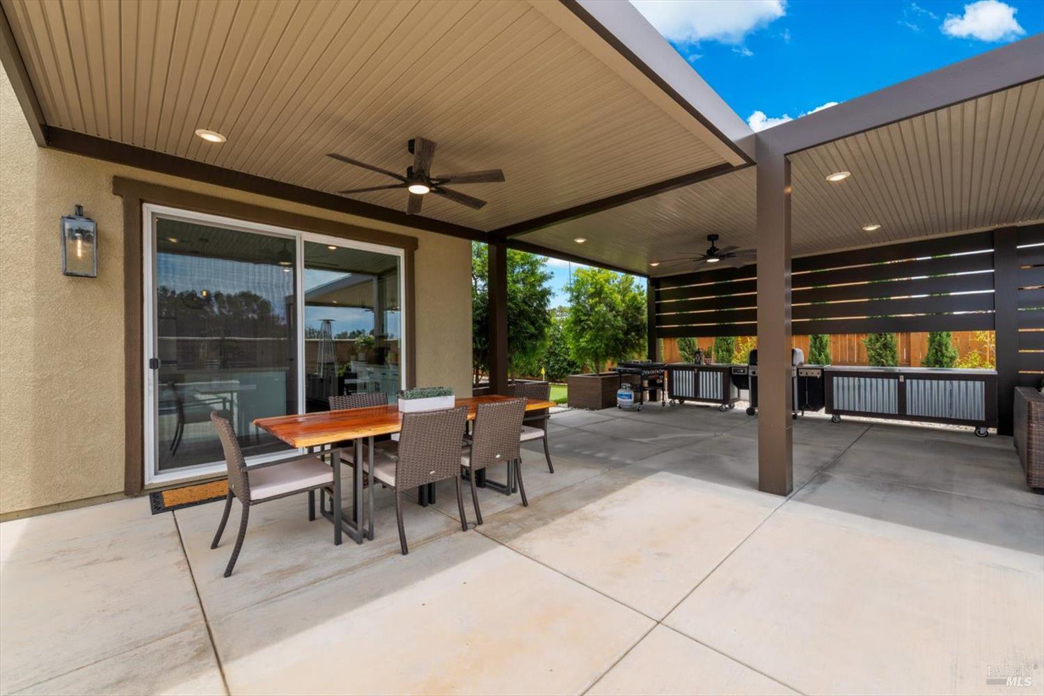 1205 Autumn Breeze Drive Dixon CA 95620