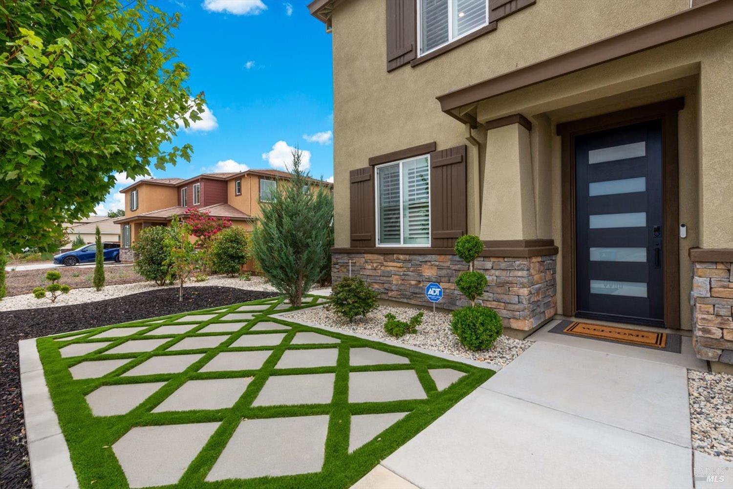1205 Autumn Breeze Drive Dixon CA 95620