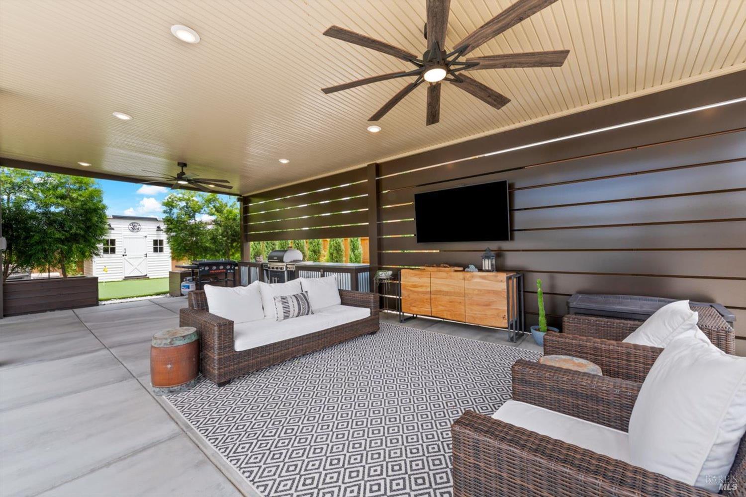 1205 Autumn Breeze Drive Dixon CA 95620