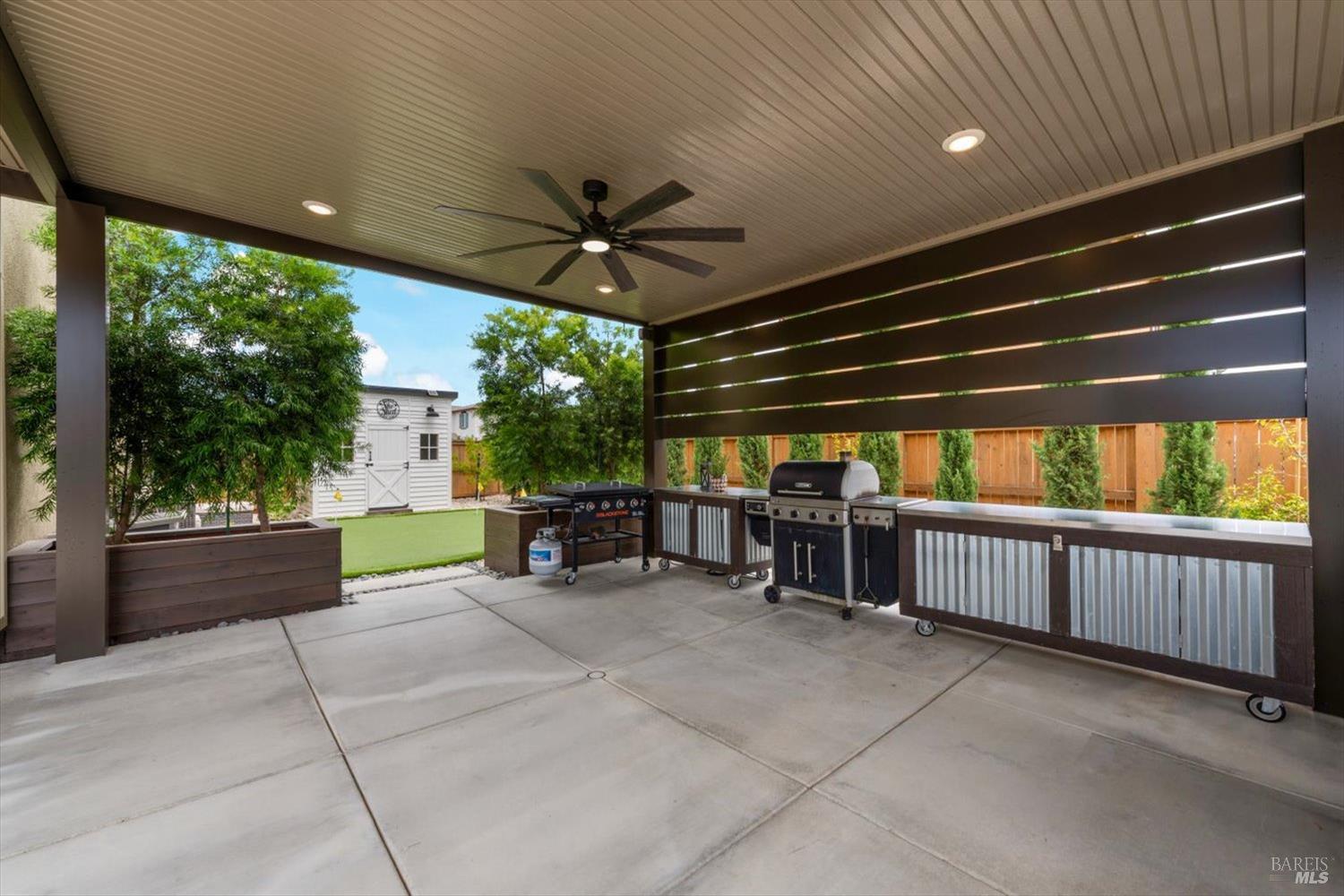 1205 Autumn Breeze Drive Dixon CA 95620