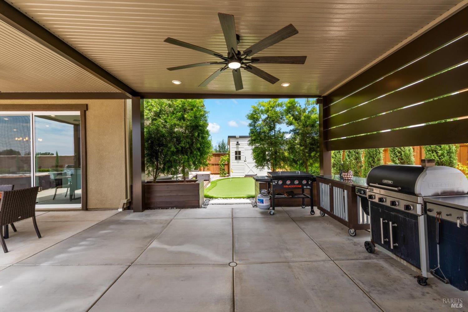 1205 Autumn Breeze Drive Dixon CA 95620