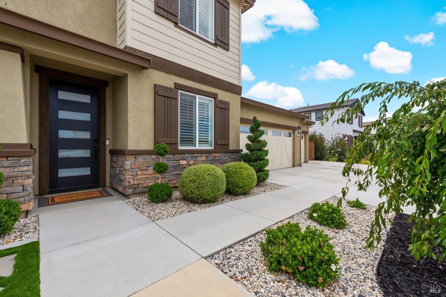 1205 Autumn Breeze Drive Dixon CA 95620