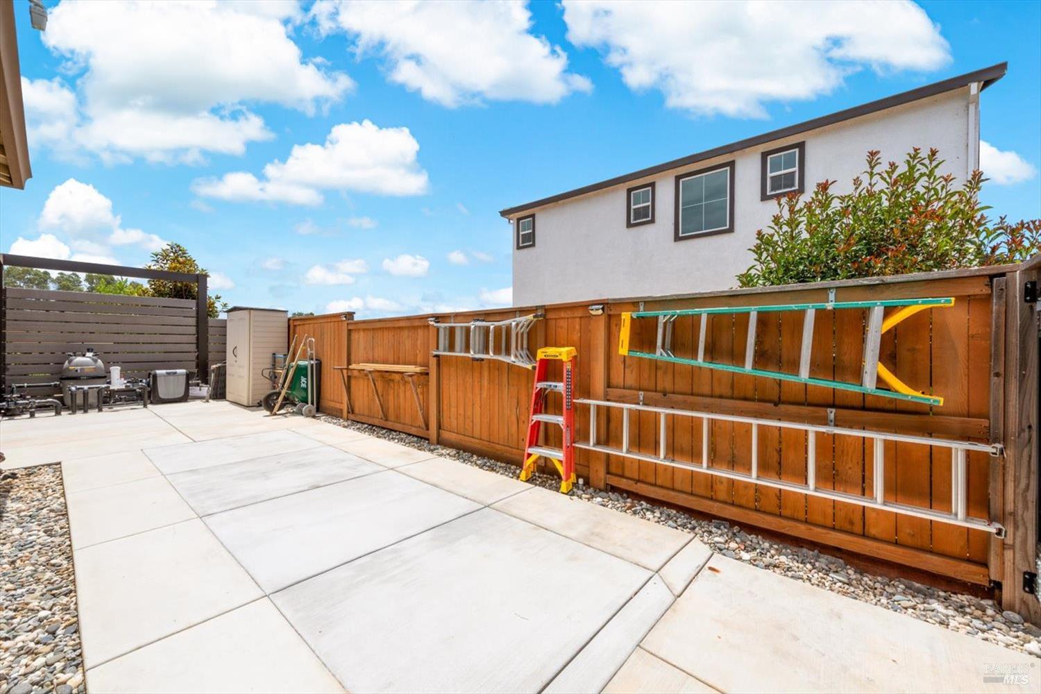 1205 Autumn Breeze Drive Dixon CA 95620
