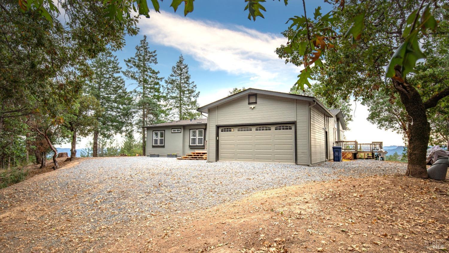 505 Mcnair Road Cloverdale CA 95425