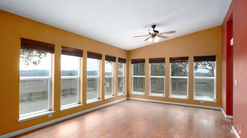 505 Mcnair Road Cloverdale CA 95425