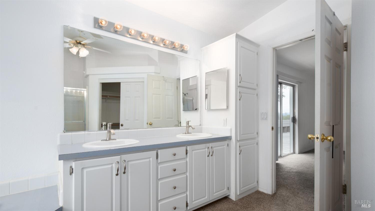 505 Mcnair Road Cloverdale CA 95425