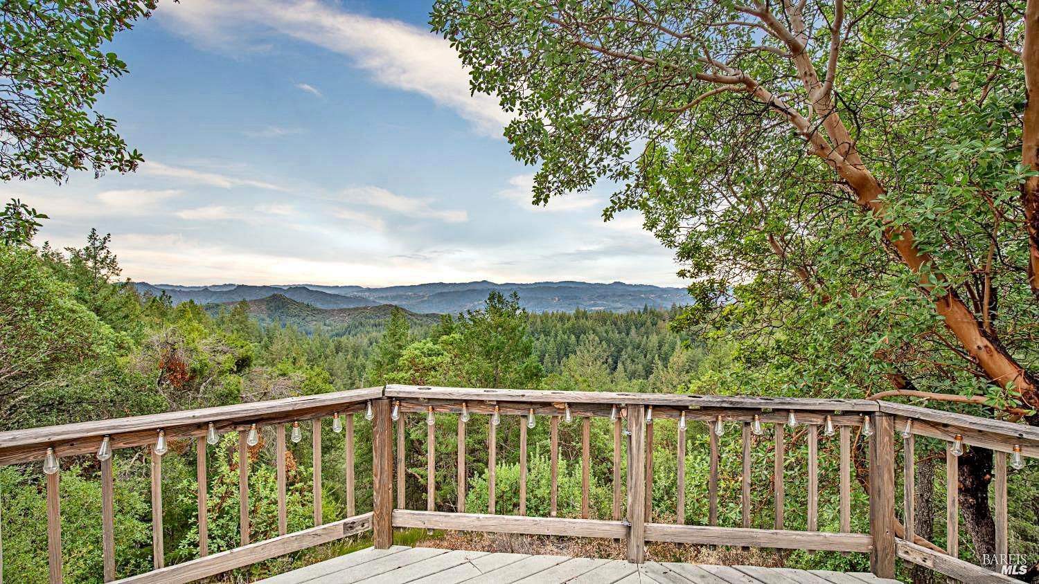 505 Mcnair Road Cloverdale CA 95425
