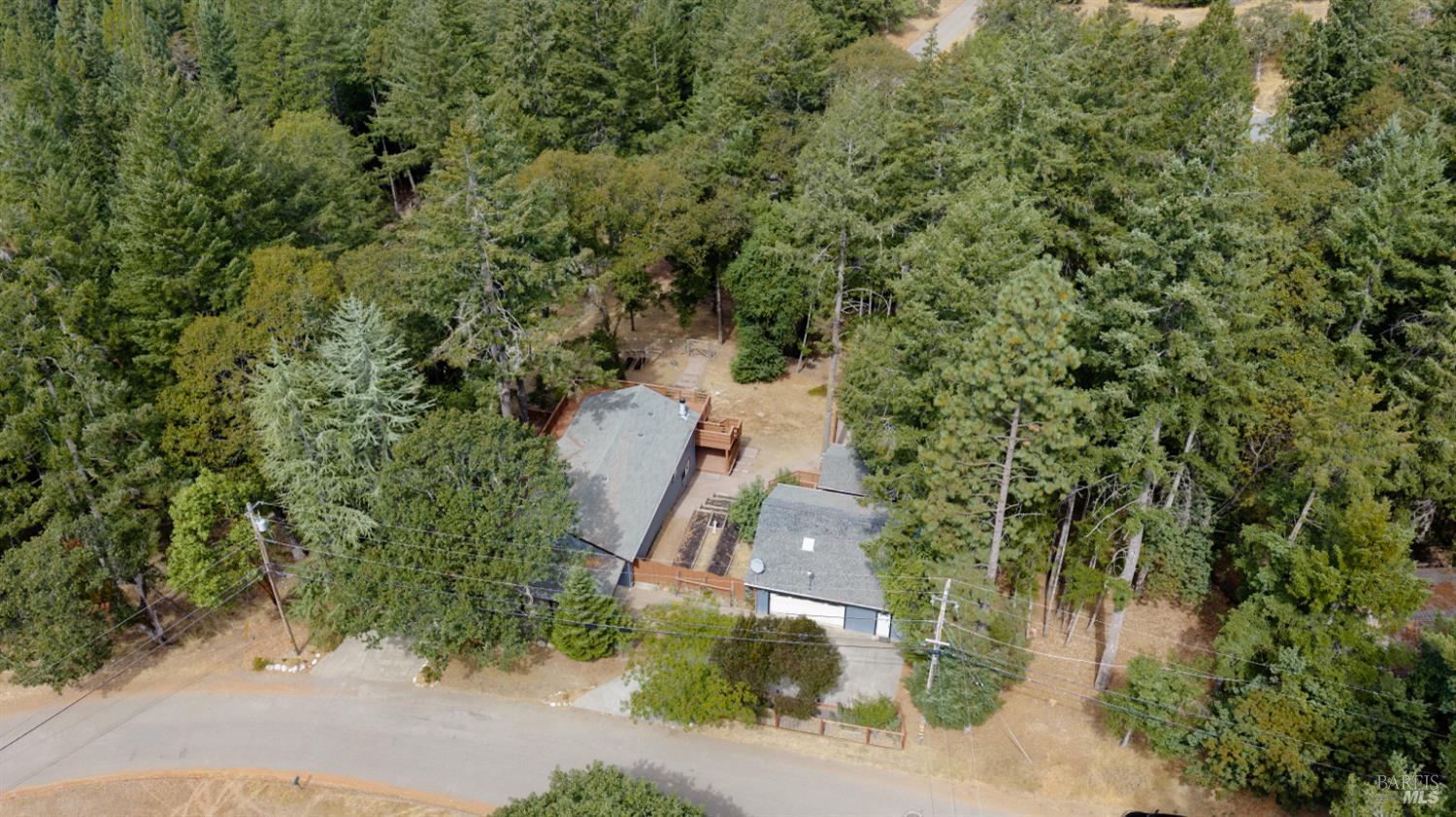 Willits CA, 26760 Oriole Drive