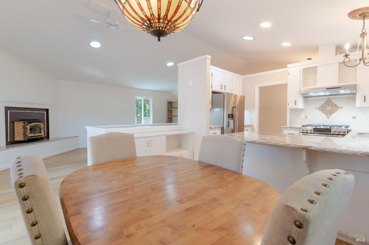 26760 Oriole Drive Willits CA 95490