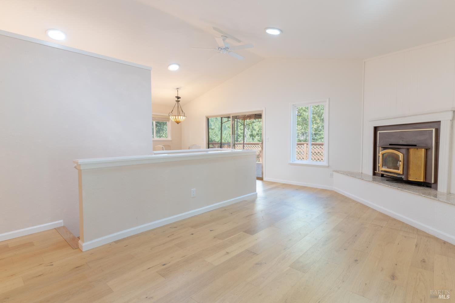 26760 Oriole Drive Willits CA 95490