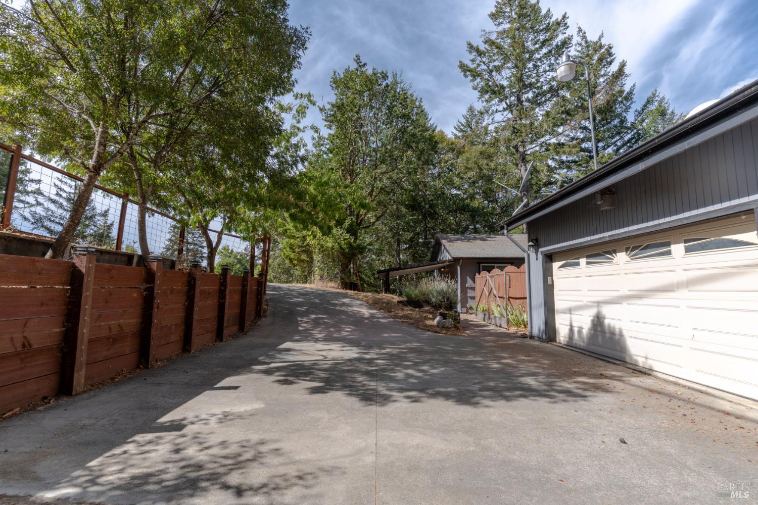26760 Oriole Drive Willits CA 95490