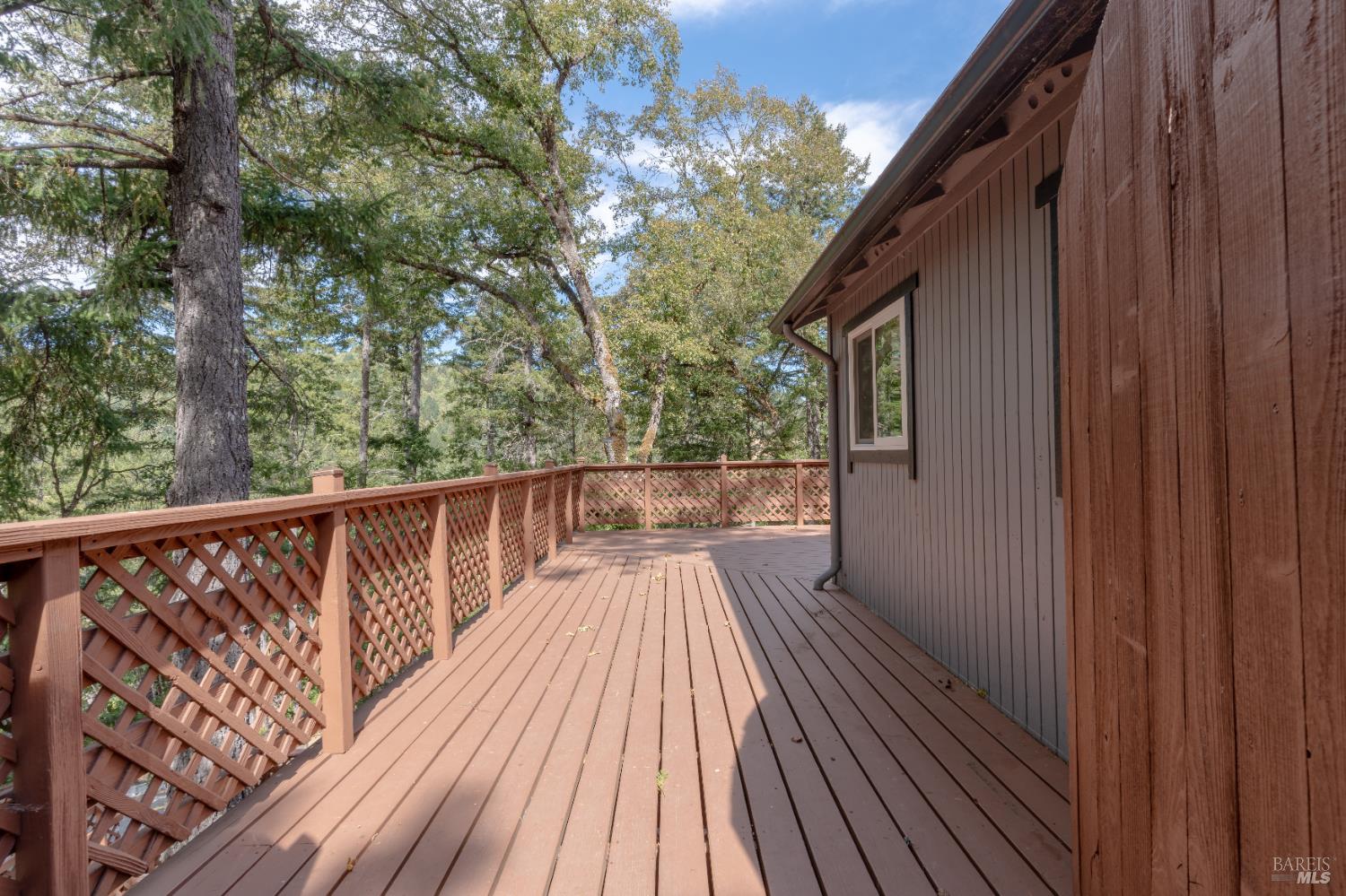 26760 Oriole Drive Willits CA 95490