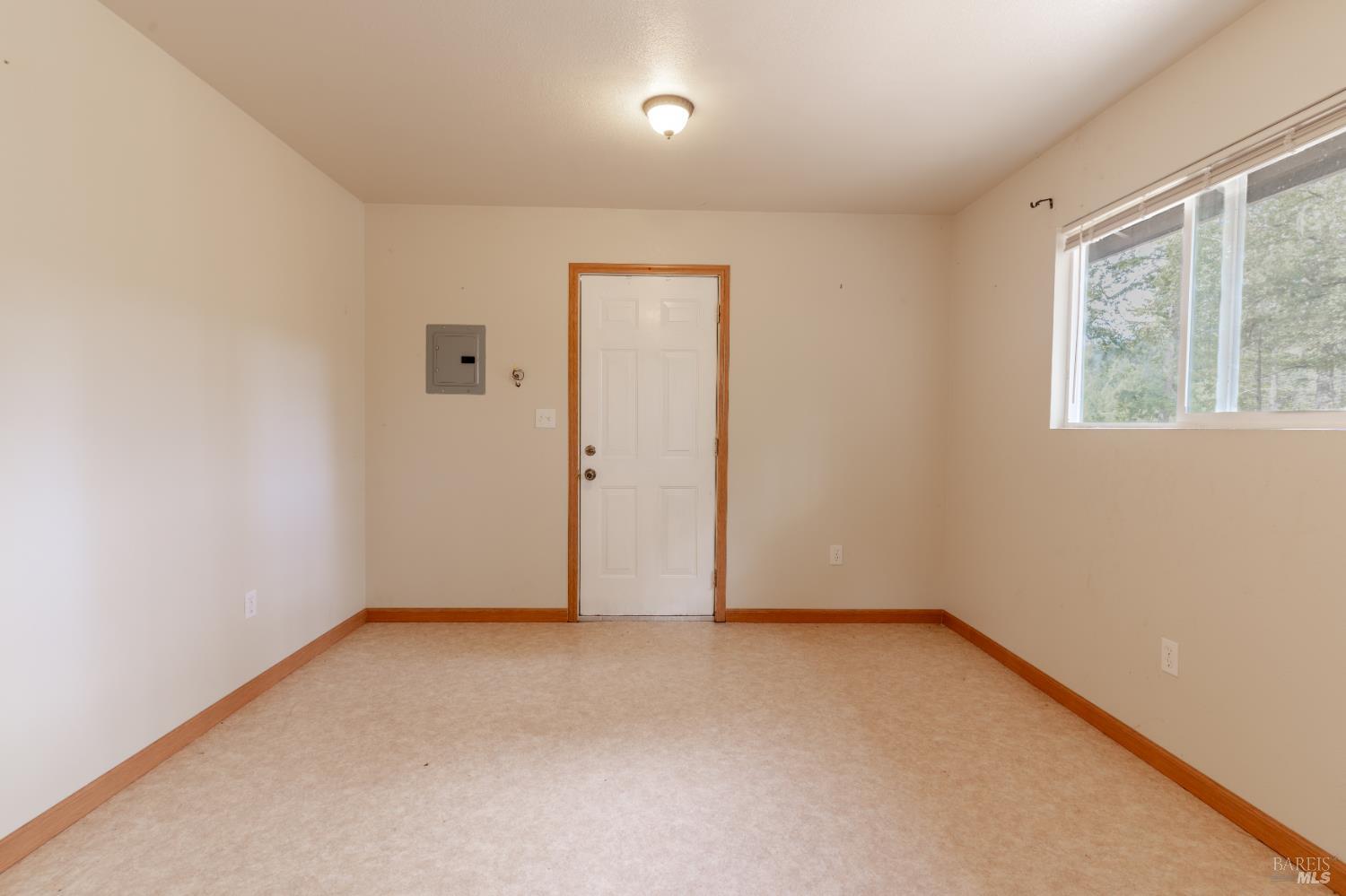 26760 Oriole Drive Willits CA 95490