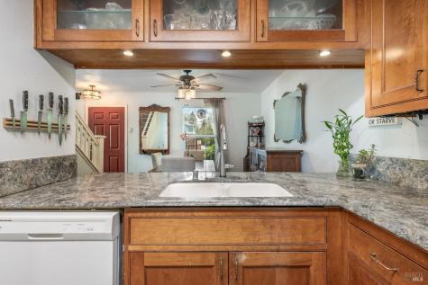 937 Kingwood Street Santa Rosa CA 95401