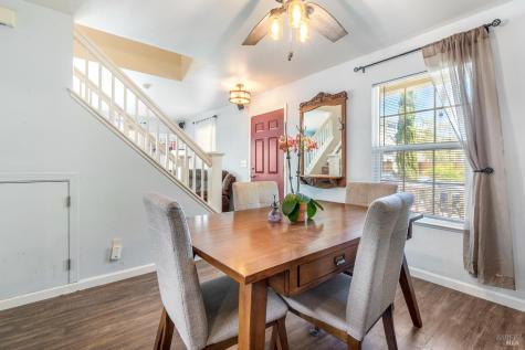 937 Kingwood Street Santa Rosa CA 95401