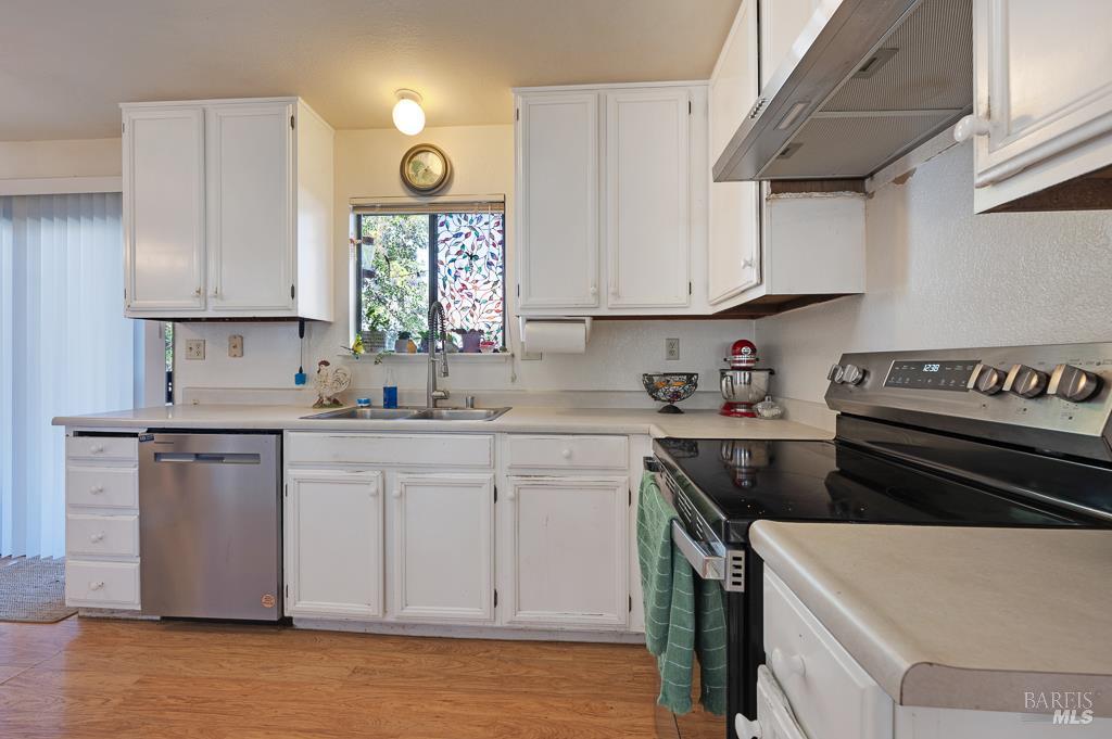 1311 Prentice Drive Healdsburg CA 95448