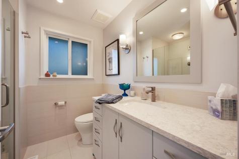 1311 Prentice Drive Healdsburg CA 95448