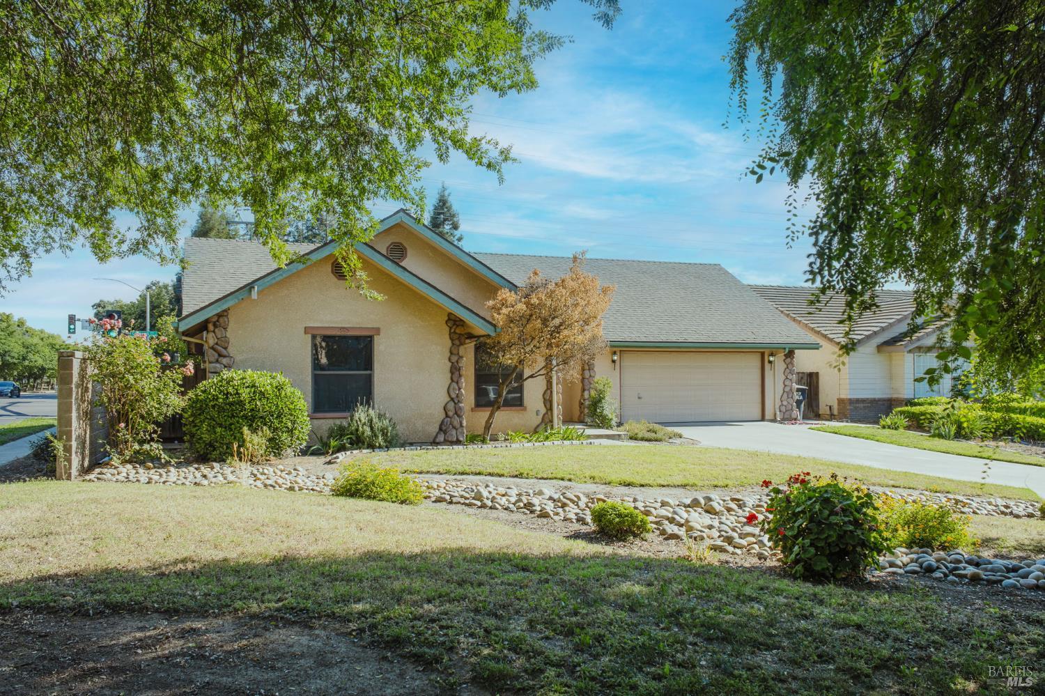 4109 W Mission Court Visalia CA 93277