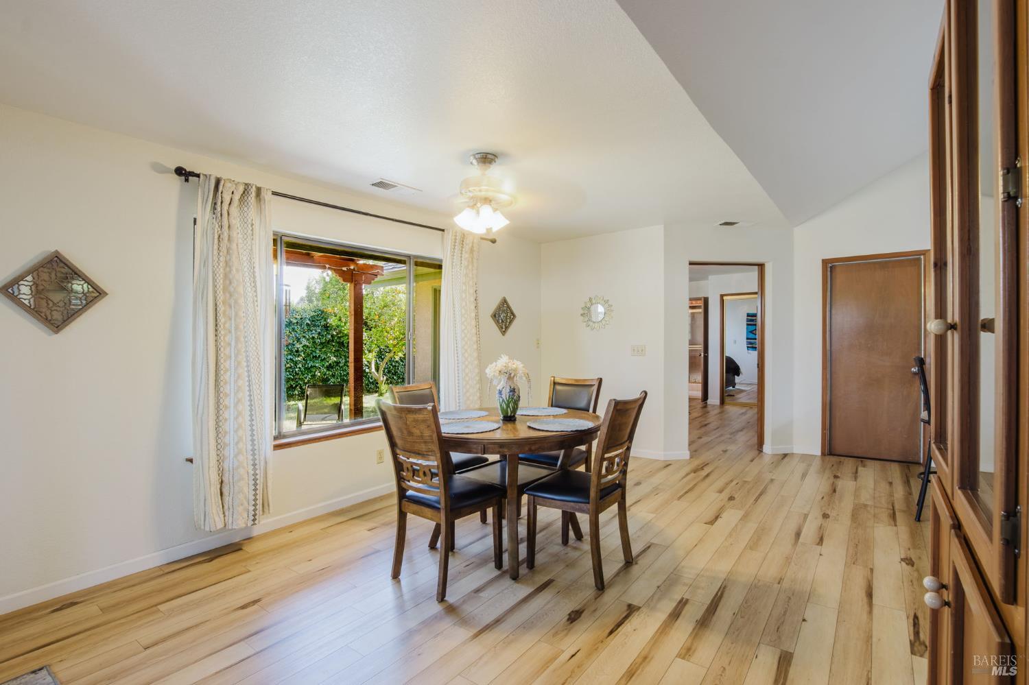 4109 W Mission Court Visalia CA 93277