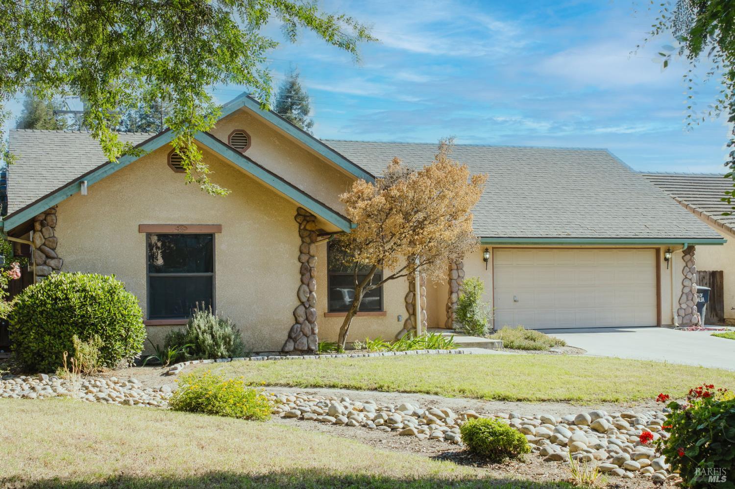4109 W Mission Court Visalia CA 93277