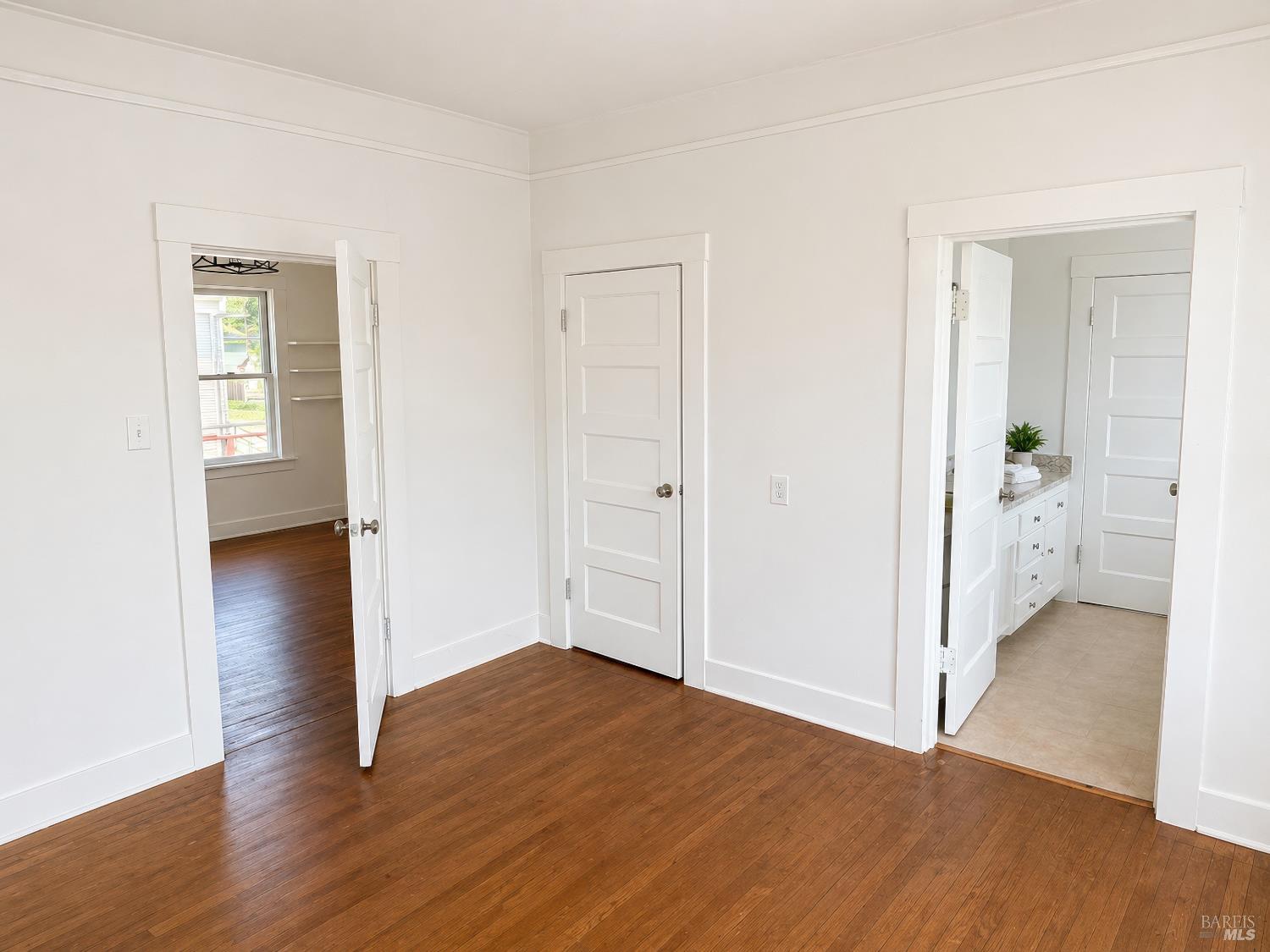 587 Seymour Street Napa CA 94559
