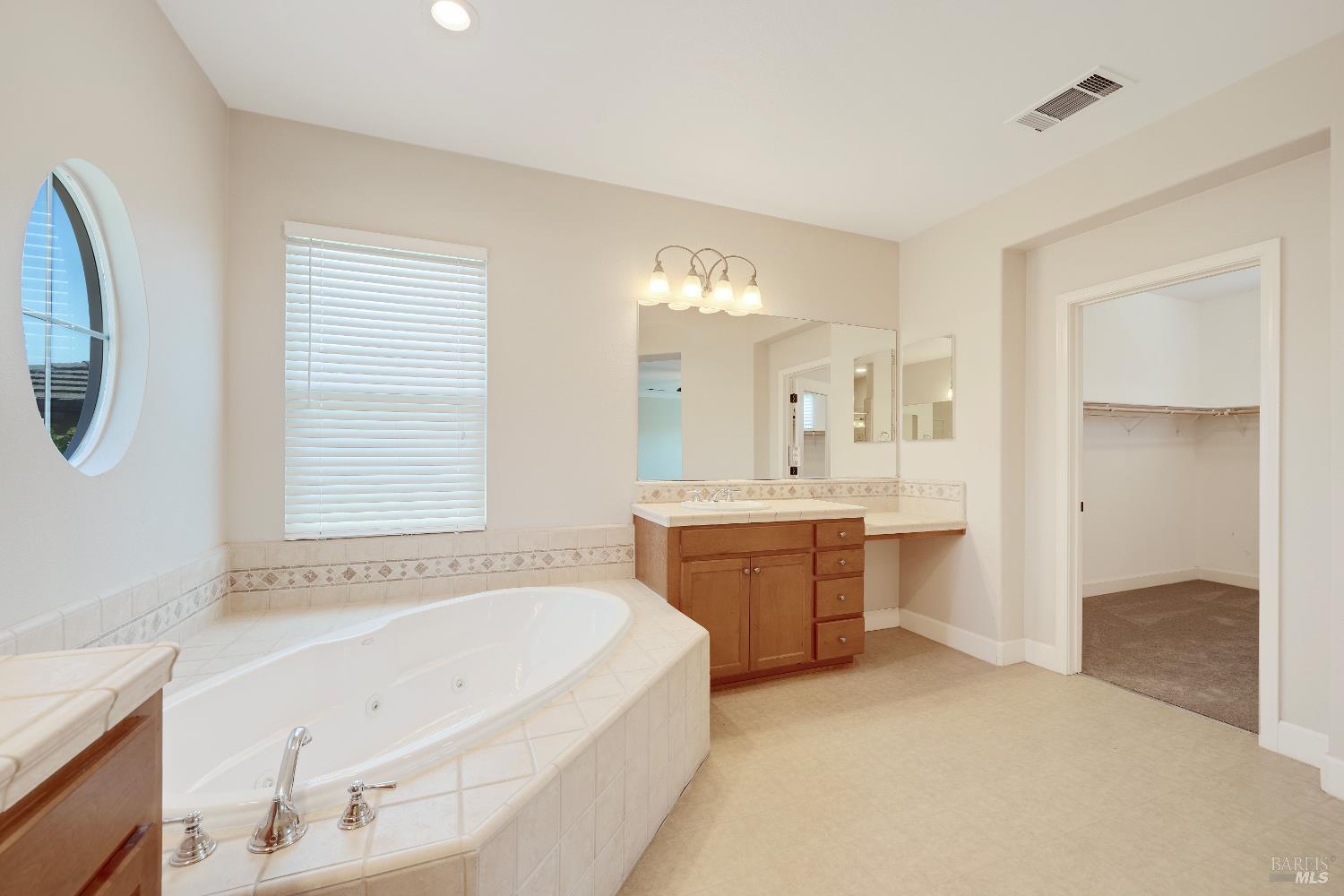 486 Mcallister Drive Benicia CA 94510