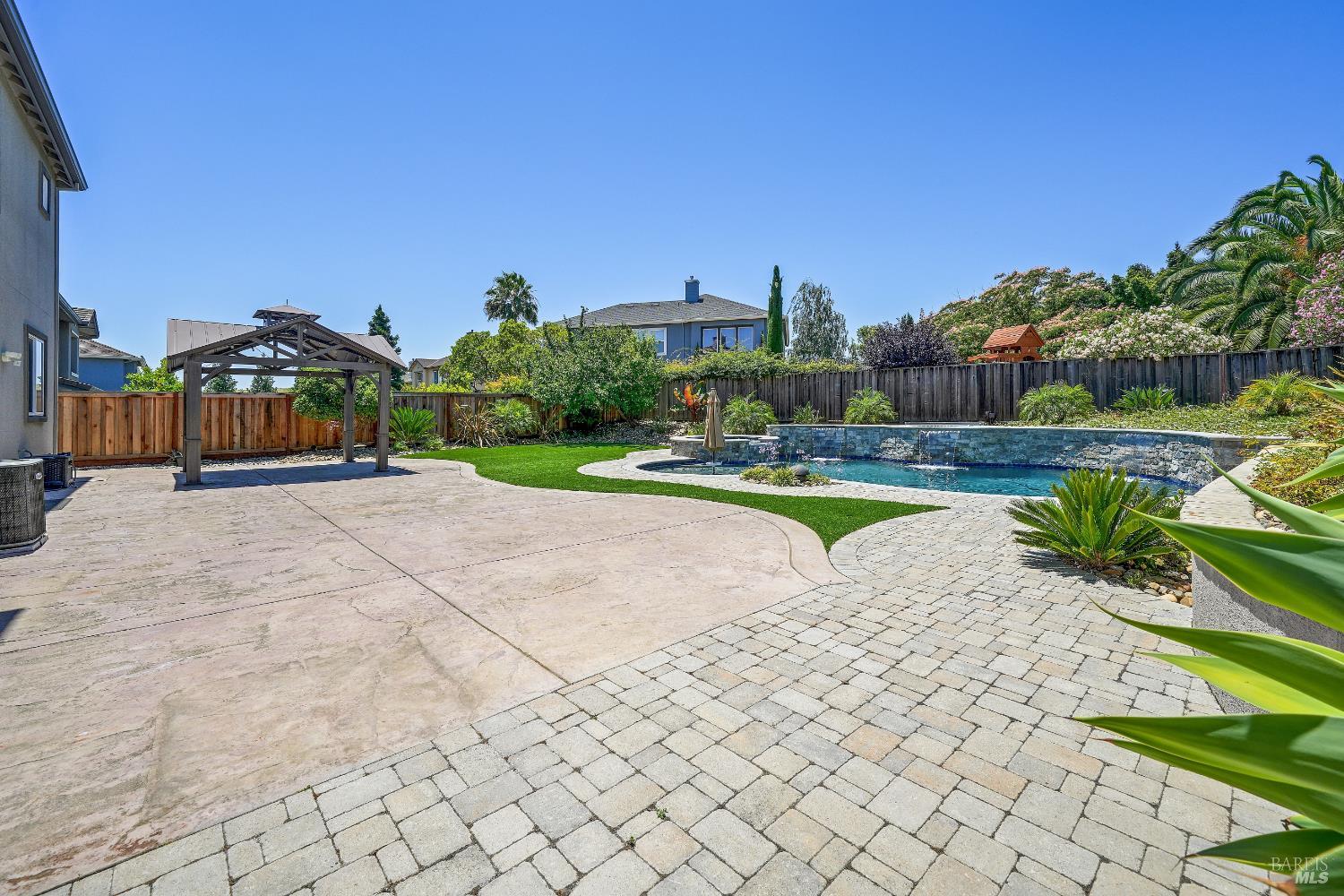 486 Mcallister Drive Benicia CA 94510