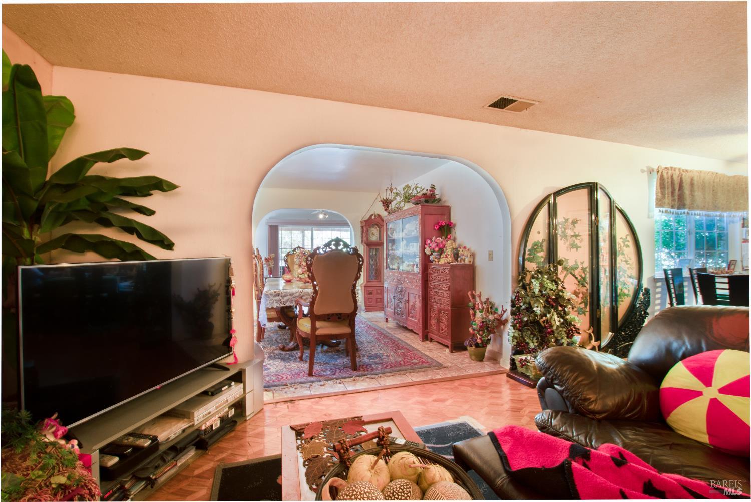 185 Lexington Drive Vallejo CA 94591