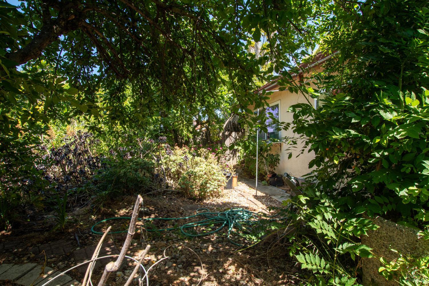 185 Lexington Drive Vallejo CA 94591
