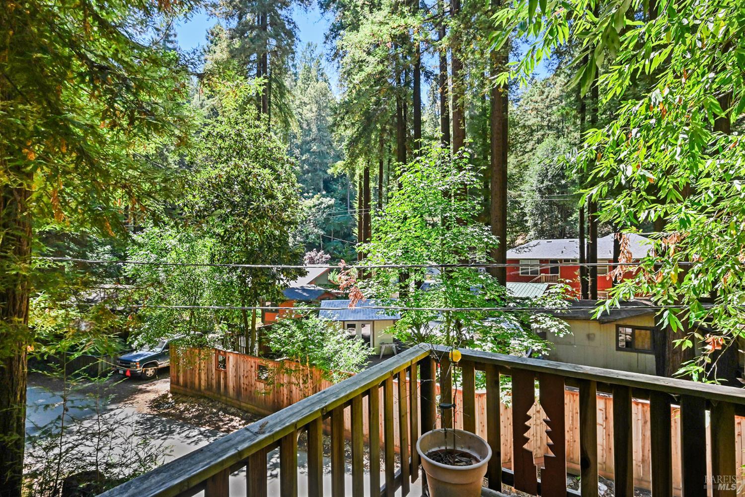 15320 Canyon 3 Road Rio Nido CA 95471